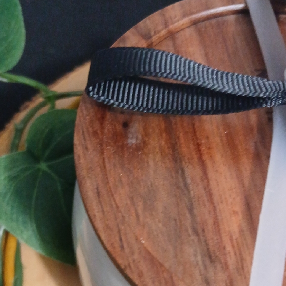 New!! Rae Dunn Floral Ceramic Sugar Jar with Wooden Lid NWT - Picture 7 of 13